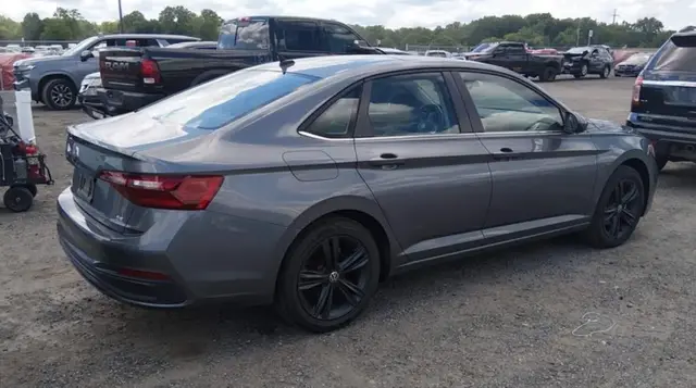 VOLKSWAGEN JETTA SE 2022