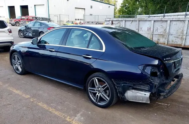 MERCEDES-BENZ E-CLASS E 300 2019