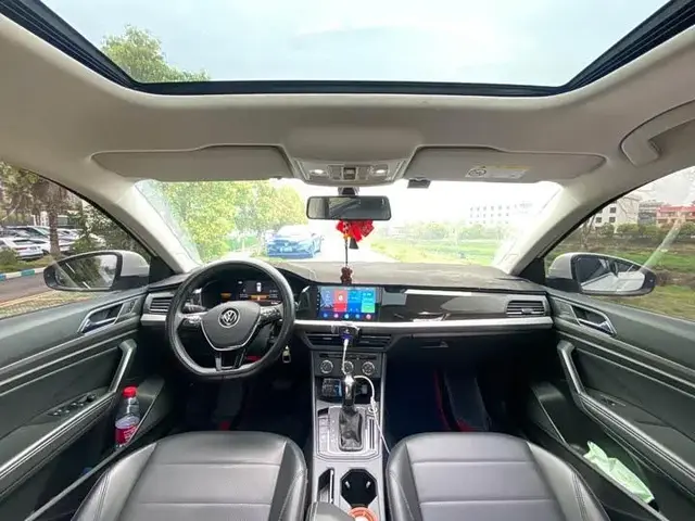VOLKSWAGEN LAVIDA 2022