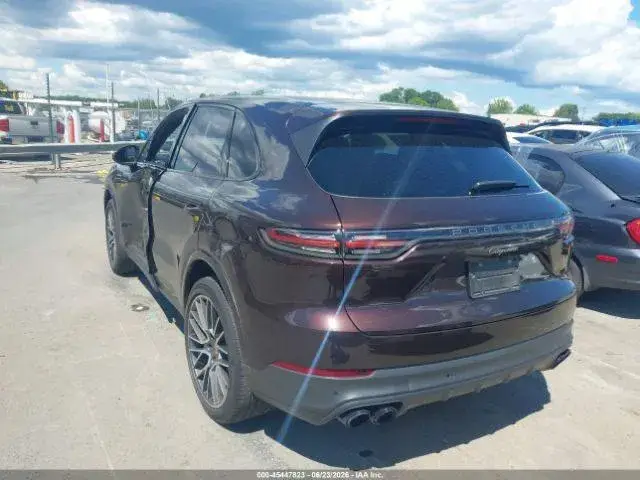 PORSCHE CAYENNE PLATINUM EDITION 09/2022 2022