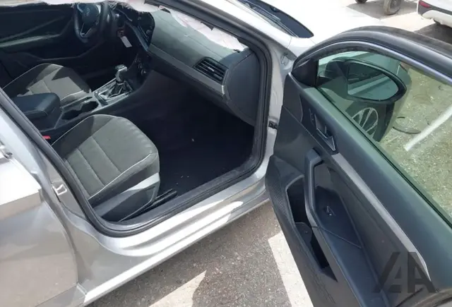 VOLKSWAGEN JETTA 2022