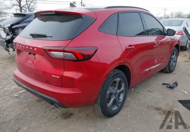 FORD ESCAPE ST-LINE 2024