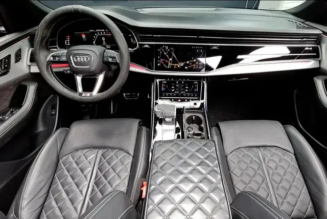 AUDI Q8 PREMIUM 2022