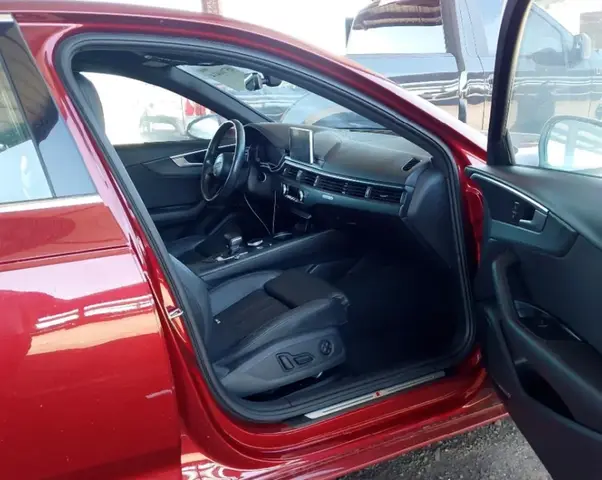 AUDI A4 PREMIUM 2018