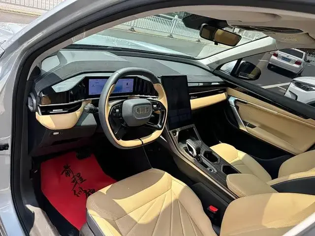 GEELY BOYUE L PREMIUM 2023