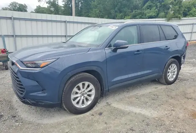 TOYOTA GRAND HIGHLANDER XLE 2025