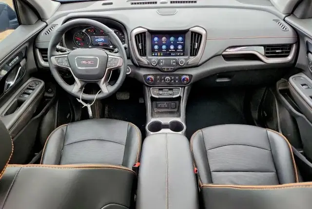 GMC TERRAIN AT4 2024