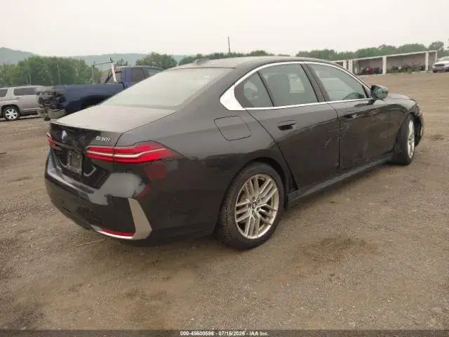 BMW 530I XDRIVE 10/2023 2023