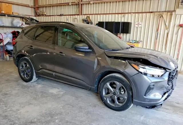FORD ESCAPE ST LINE 2024