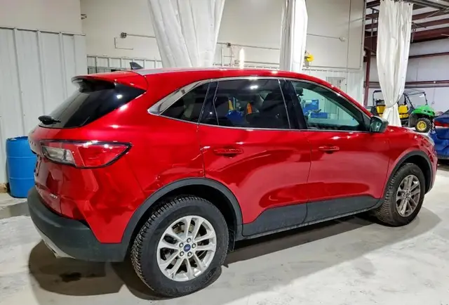 FORD ESCAPE SE 2022