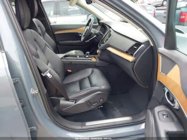VOLVO XC90 B5 PLUS 09/2022 2022