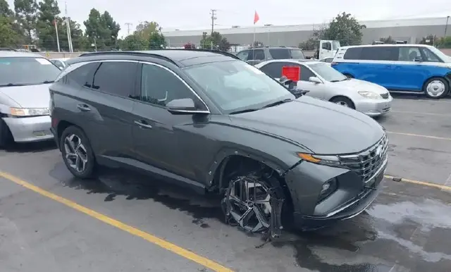 HYUNDAI TUCSON LIMITED 2023