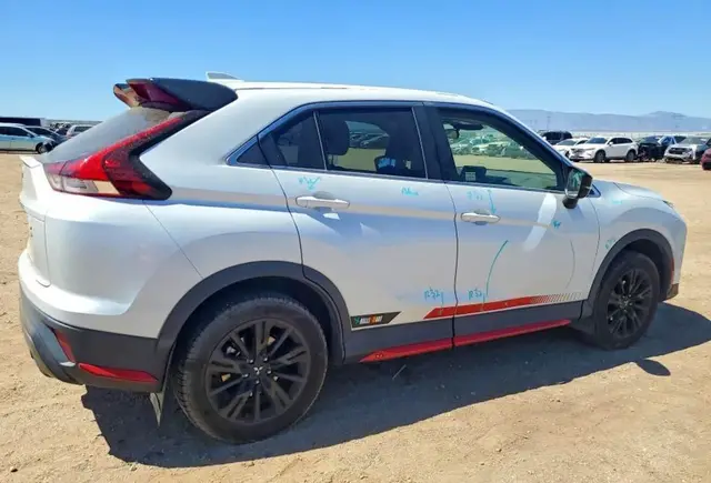 MITSUBISHI ECLIPSE LE 2023