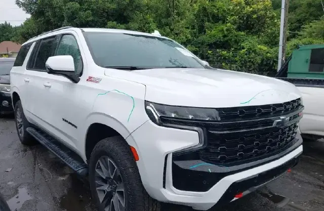 CHEVROLET SUBURBAN Z71 4WD 2023