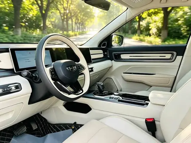 GEELY ICON 2023
