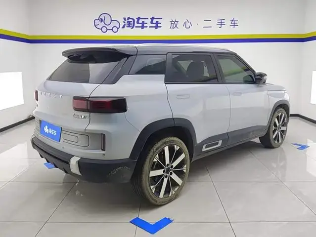 GEELY ICON 2023