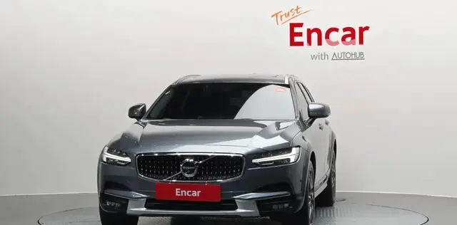 VOLVO V90 CROSS COUNTRY T5 2019