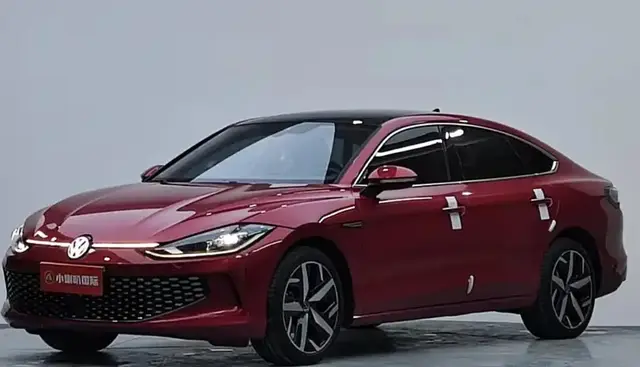 VOLKSWAGEN LAMANDO L 280TSI DSG 2022