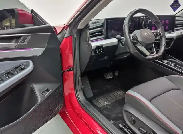 VOLKSWAGEN LAMANDO L 280TSI DSG 2022