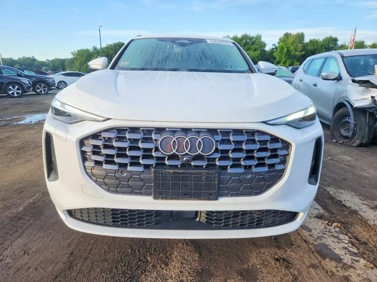 AUDI Q5 PREMIUM 2025