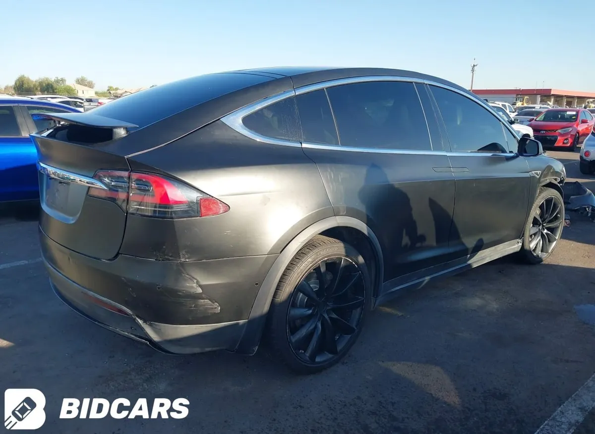 TESLA MODEL X 2016