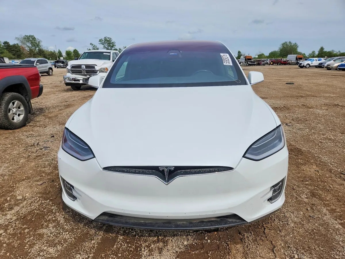 TESLA MODEL X 2018