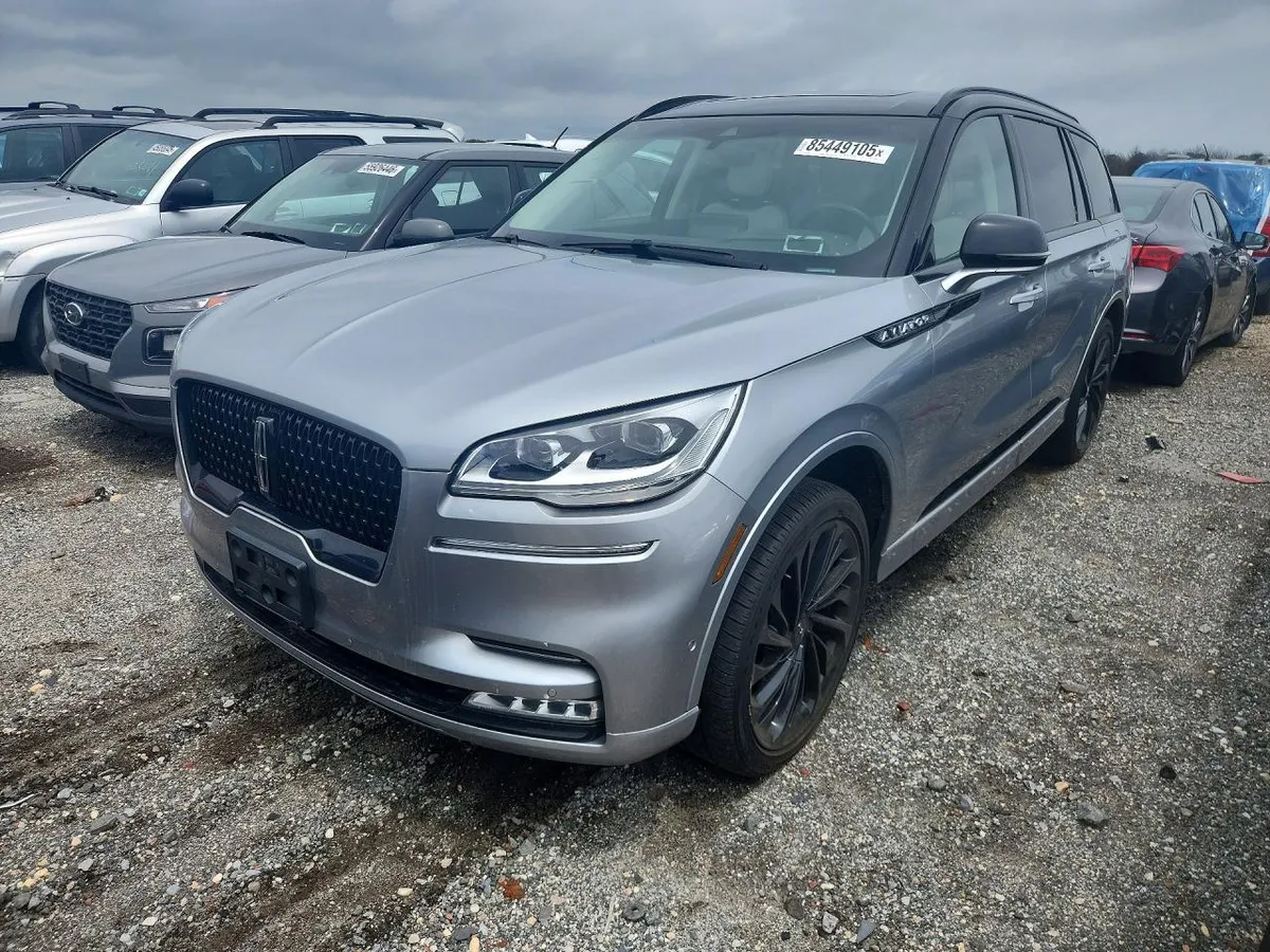 LINCOLN AVIATOR 2023
