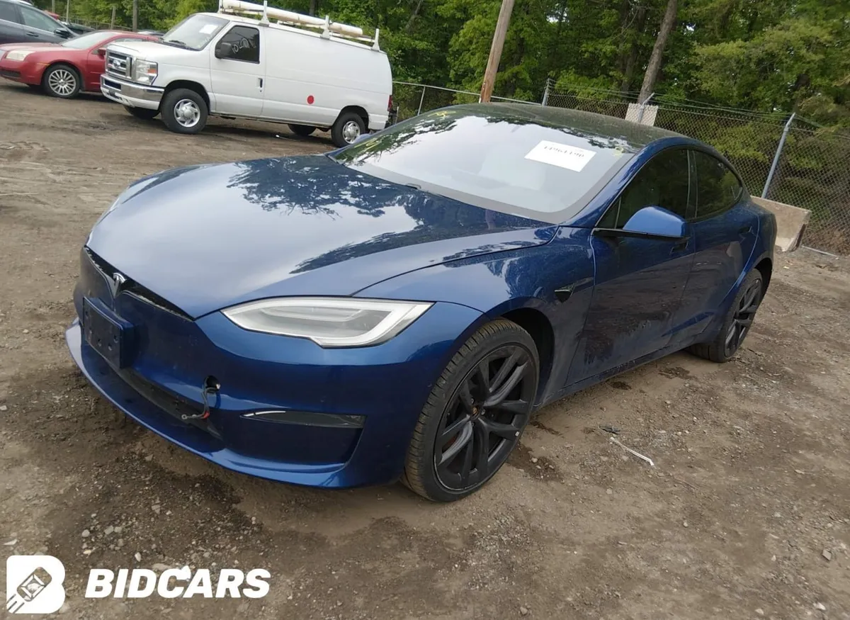 TESLA MODEL S 2021