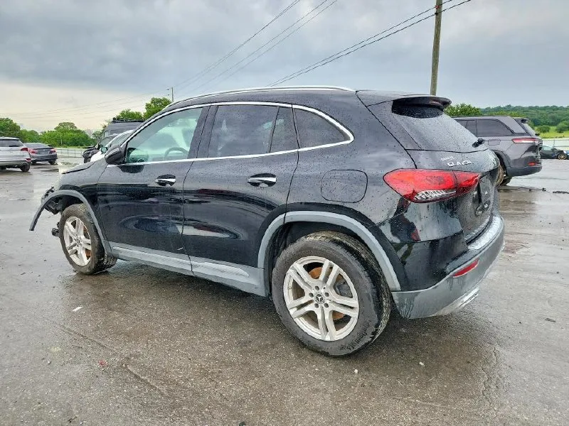 MERCEDES-BENZ GLA 250 4MATIC 2021