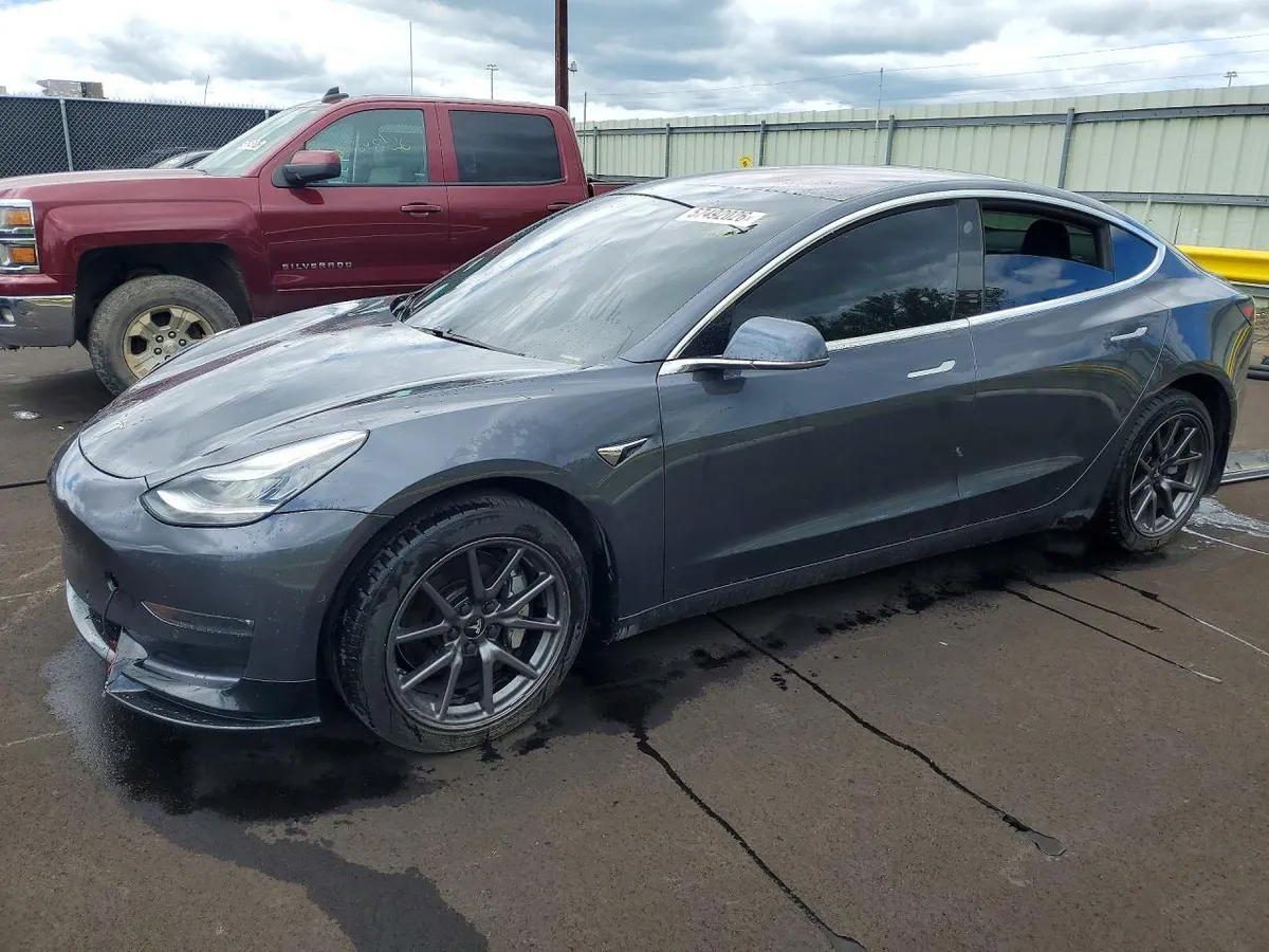 TESLA MODEL 3 2018