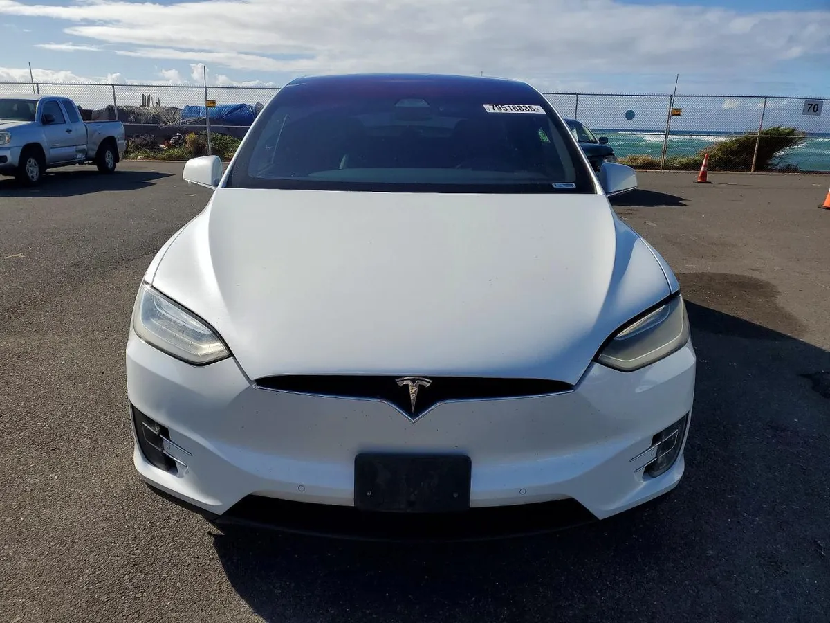 TESLA MODEL X 2017