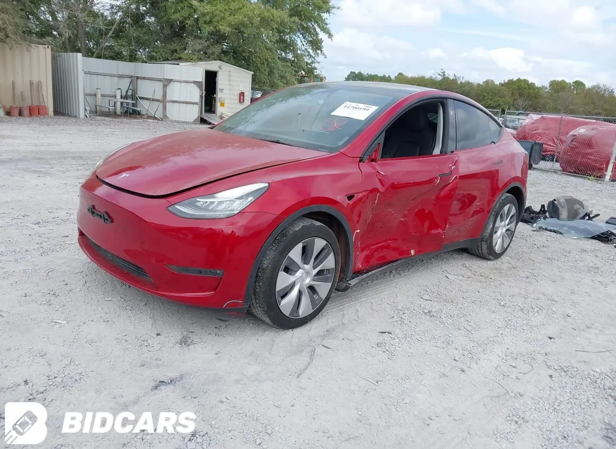 TESLA MODEL Y 2023