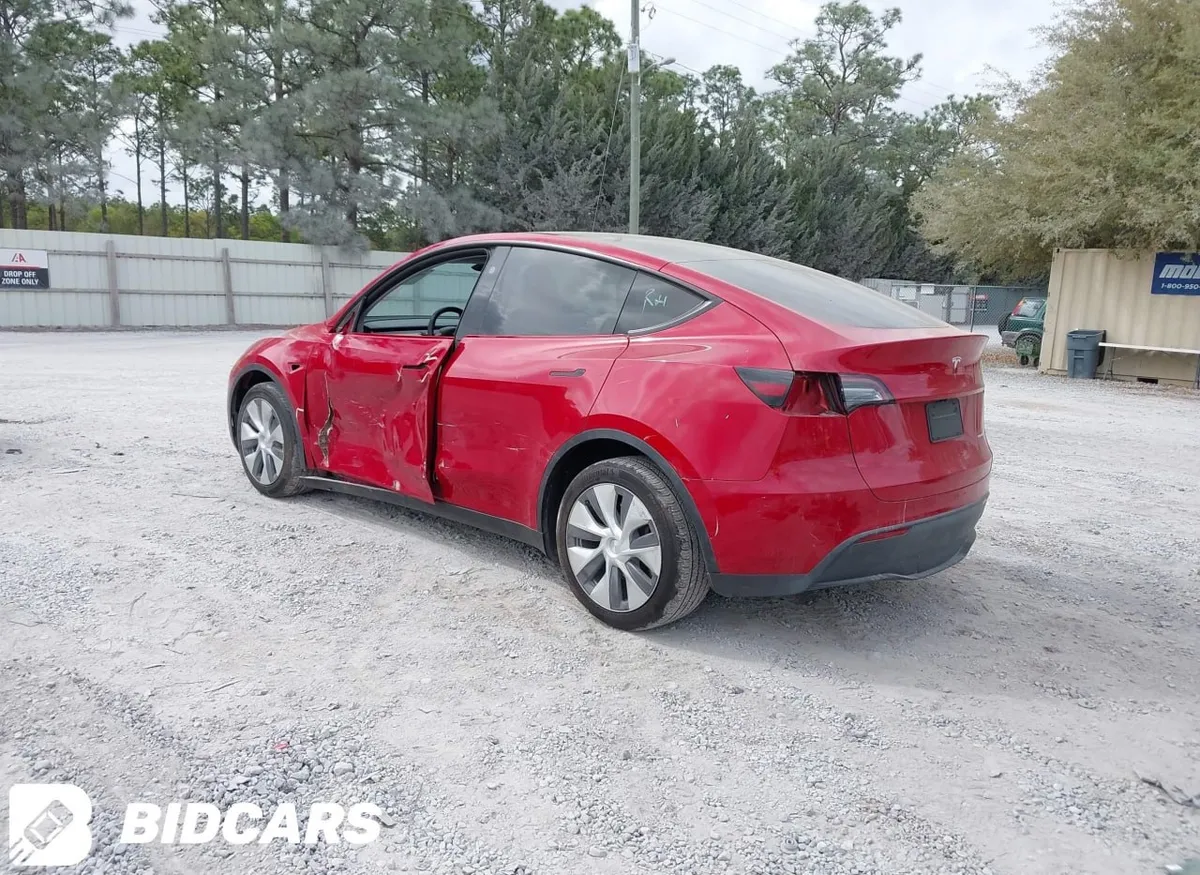 TESLA MODEL Y 2023