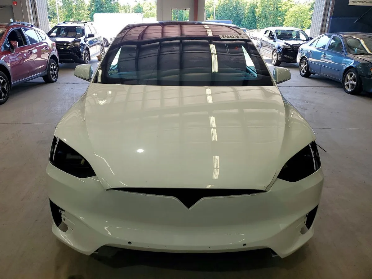 TESLA MODEL X 2016