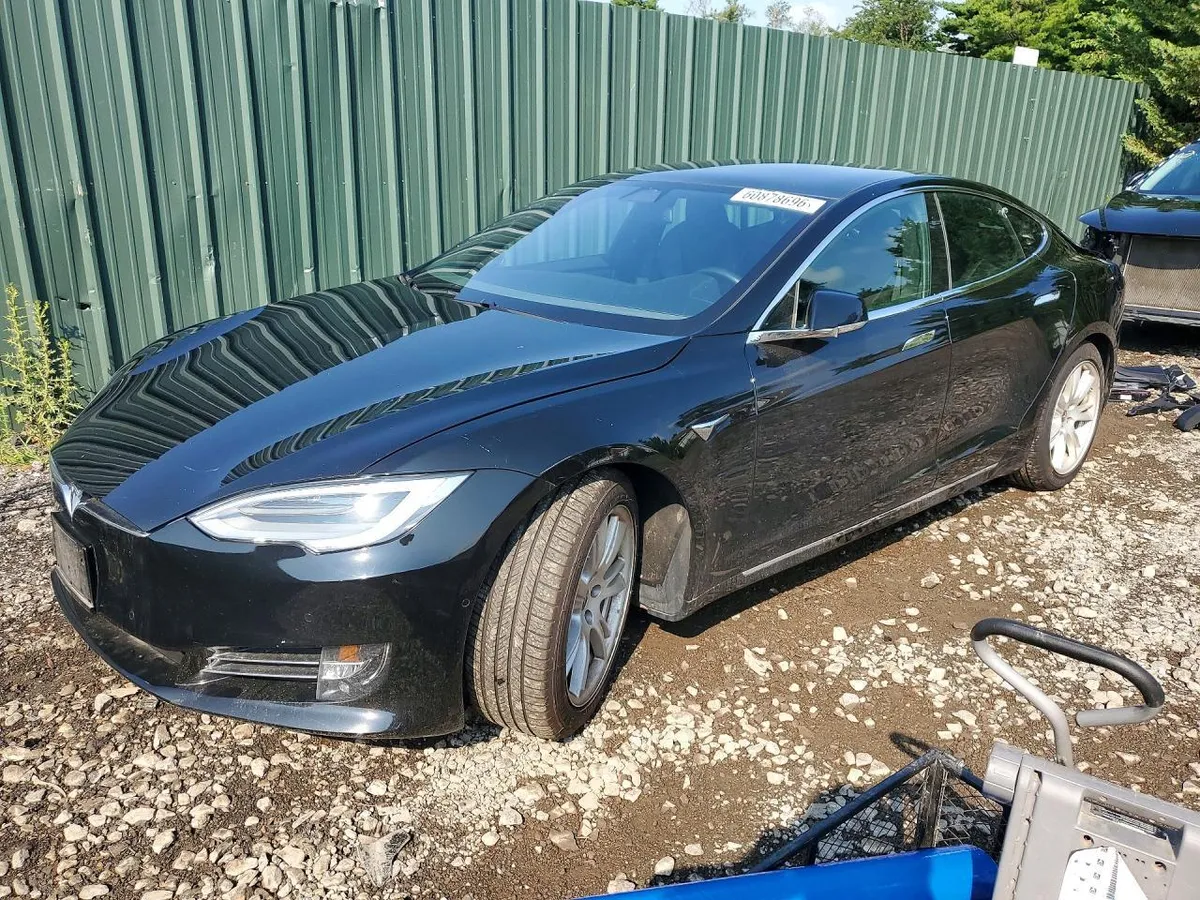 TESLA MODEL S 2021