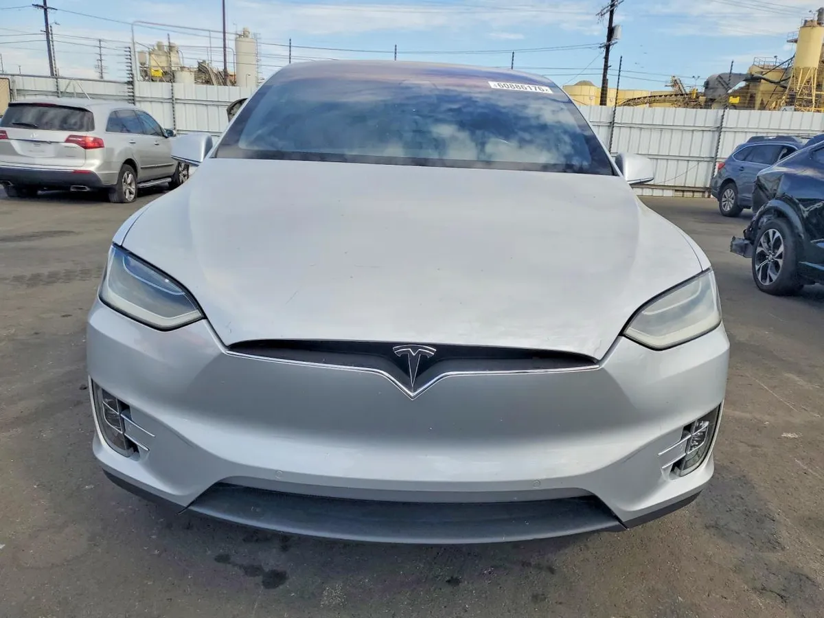 TESLA MODEL X 2018