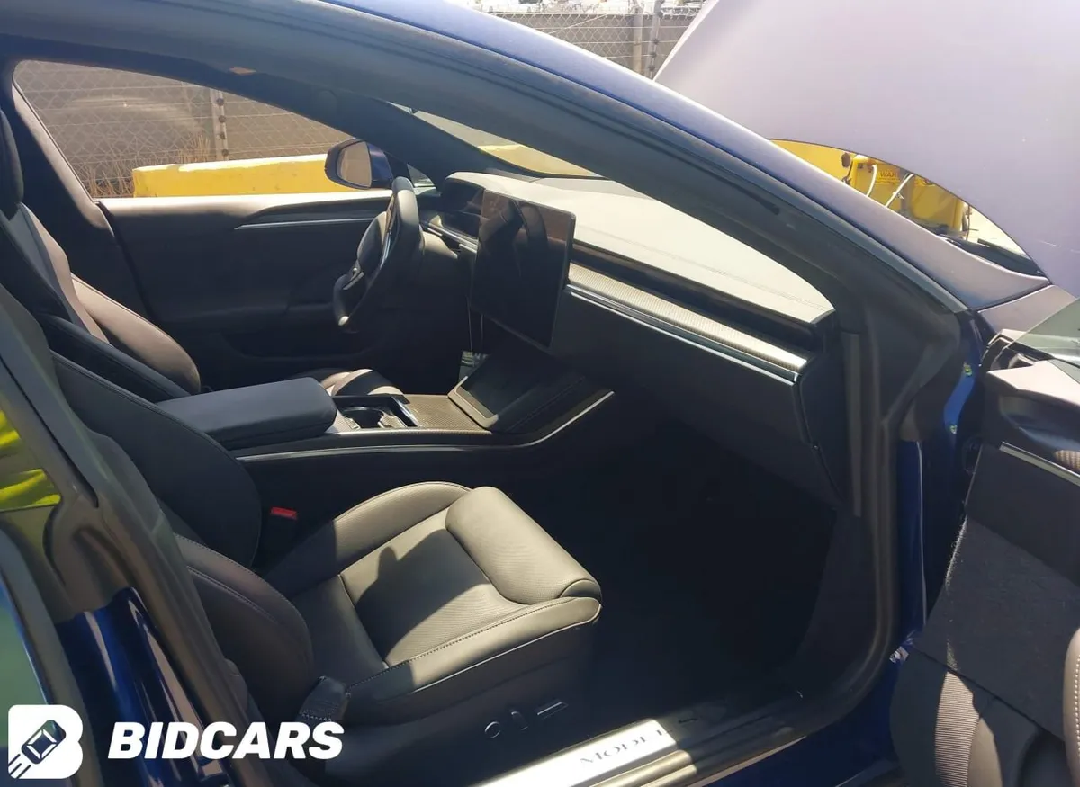 TESLA MODEL S PLAID 2022