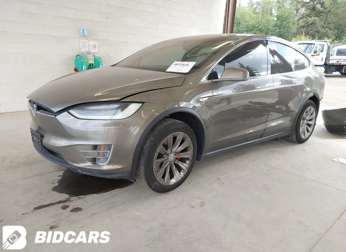 TESLA MODEL X 2016