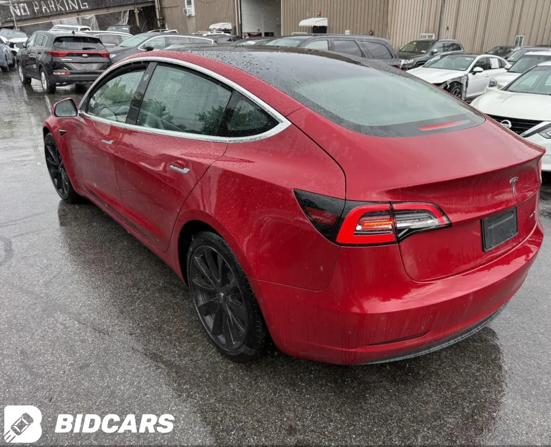 TESLA MODEL 3 2019