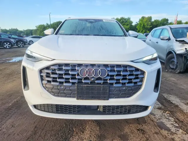AUDI Q5 PREMIUM 2025
