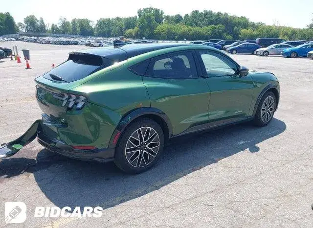FORD MUSTANG MACH-E PREMIUM 2024