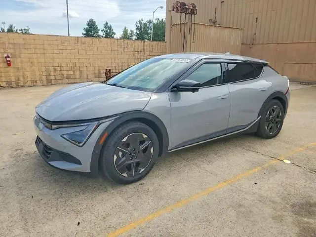 KIA EV6 LIGHT LONG RANGE 2025