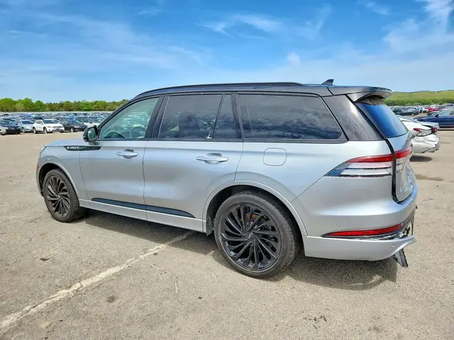 LINCOLN AVIATOR 2023
