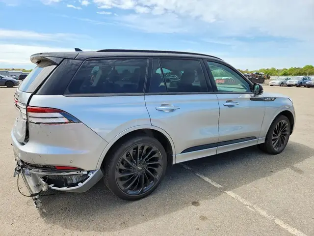 LINCOLN AVIATOR 2023