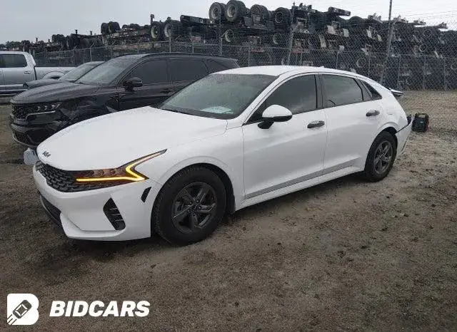 KIA K5 LXS 2022
