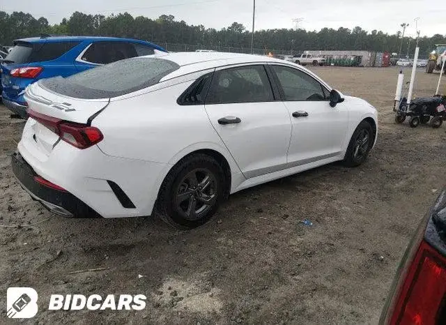 KIA K5 LXS 2022