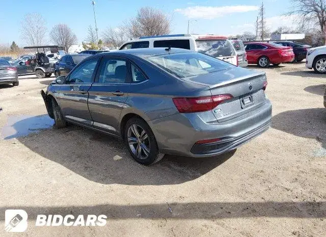 VOLKSWAGEN JETTA 1.5T SE 2024