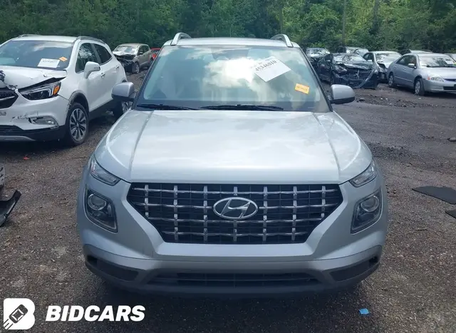 HYUNDAI VENUE 2023