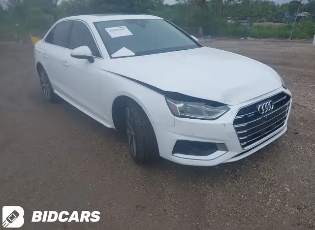 AUDI A4 2022