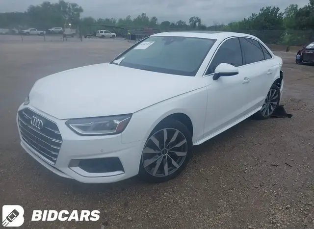 AUDI A4 2022